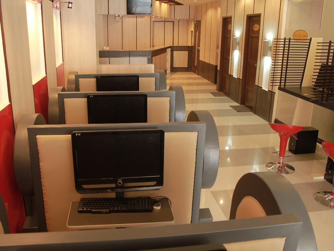 Hotel 99 Cubao Quezon City Ngoại thất bức ảnh
