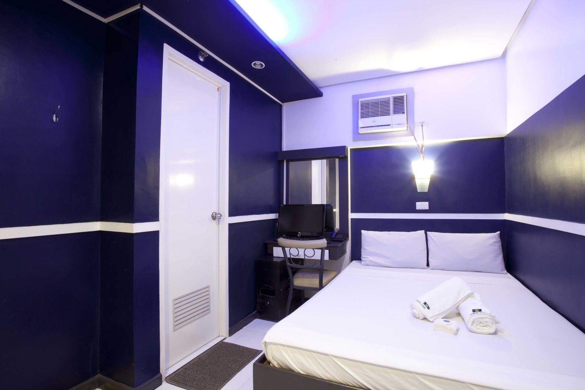Hotel 99 Cubao Quezon City Ngoại thất bức ảnh