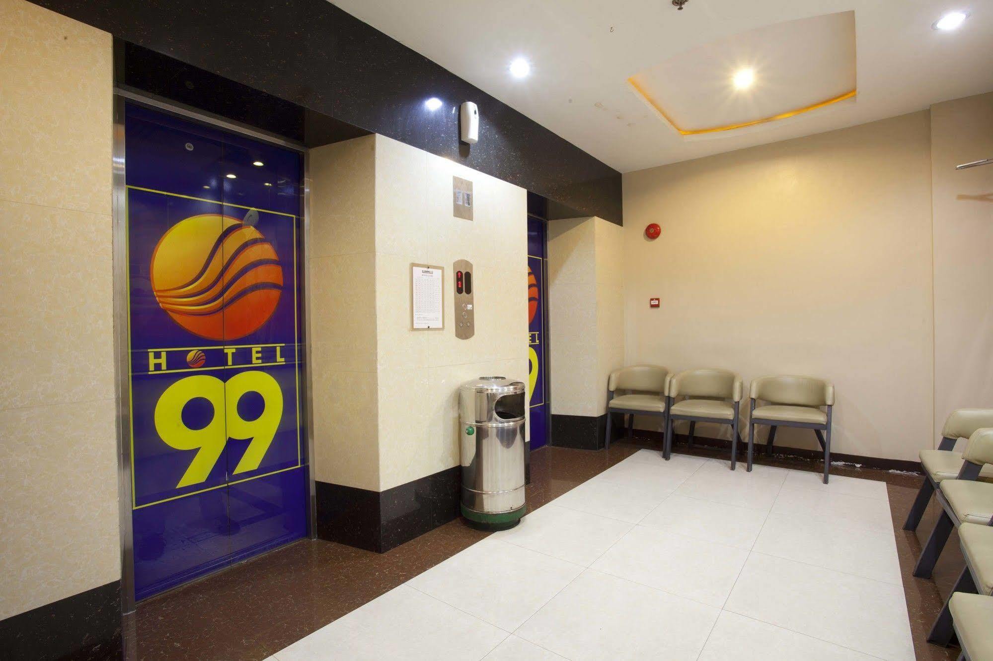 Hotel 99 Cubao Quezon City Ngoại thất bức ảnh